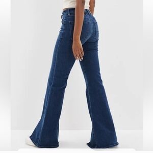 AMERICAN EAGLE OUTFITTERS Festival Flare Dark Wash High-Waist Jeans Women's SZ 8